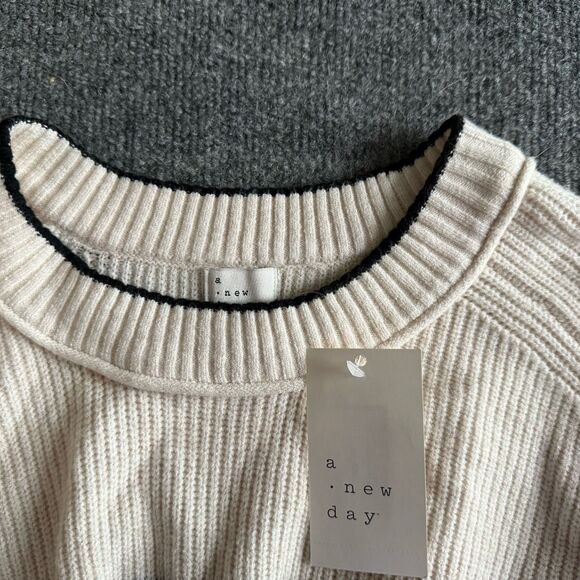 A New Day Pullover Bulky Sweater NWT Cream W/Black Stripe Crew Neck Long Sleeve - Picture 12 of 13